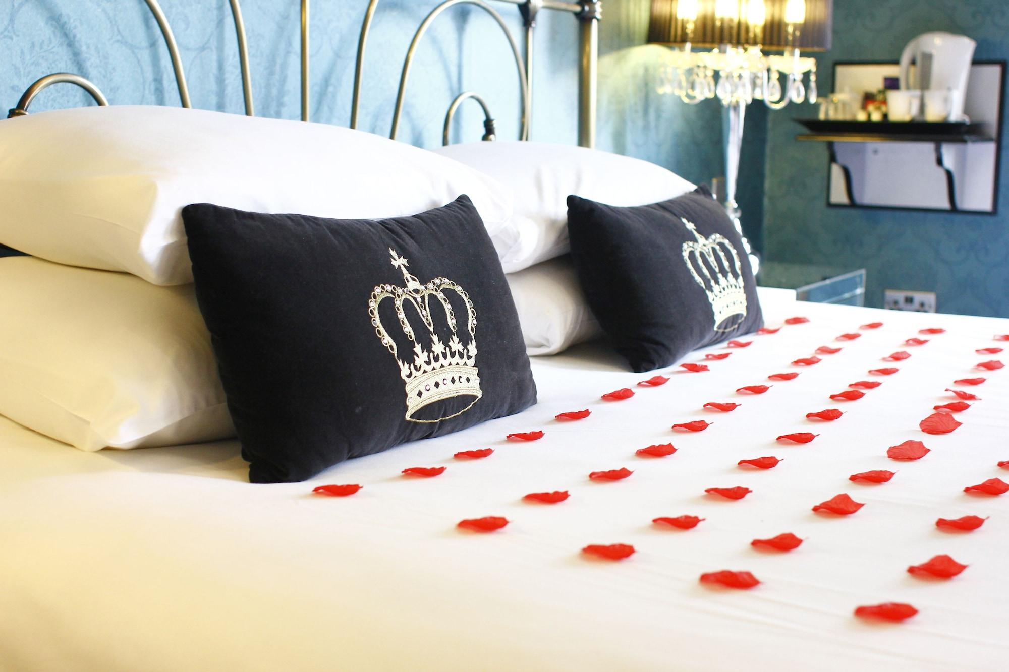 The Victoria Manchester By Compass Hospitality Oldham